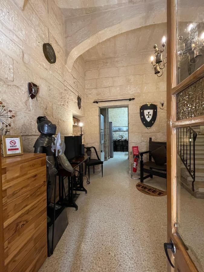 Sliema'S Seaside Charmer Exterior photo