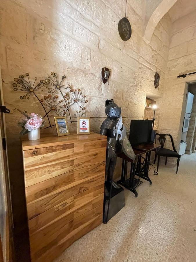 Sliema'S Seaside Charmer Exterior photo