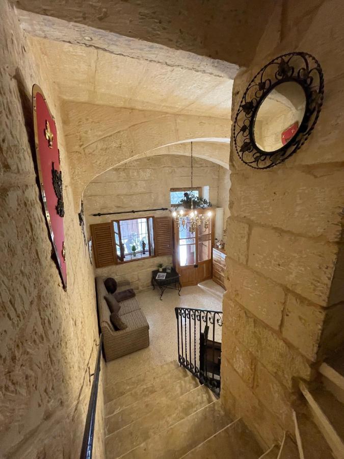 Sliema'S Seaside Charmer Exterior photo