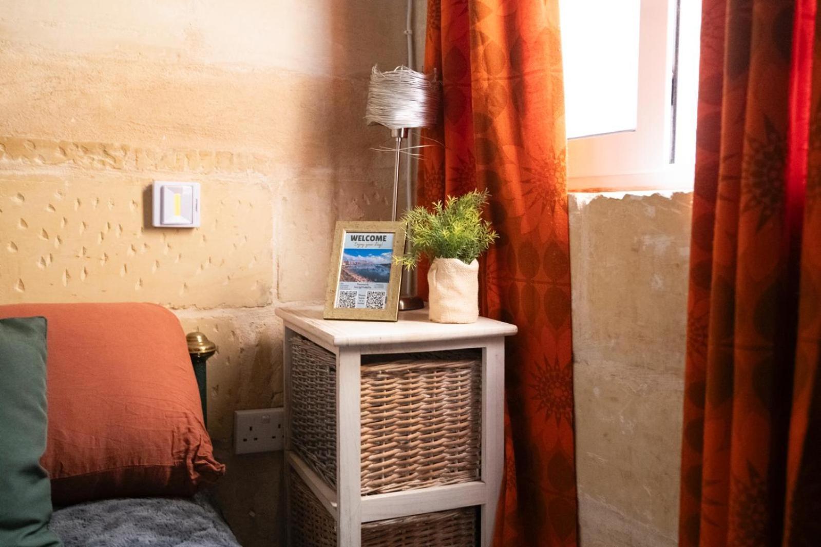 Sliema'S Seaside Charmer Exterior photo
