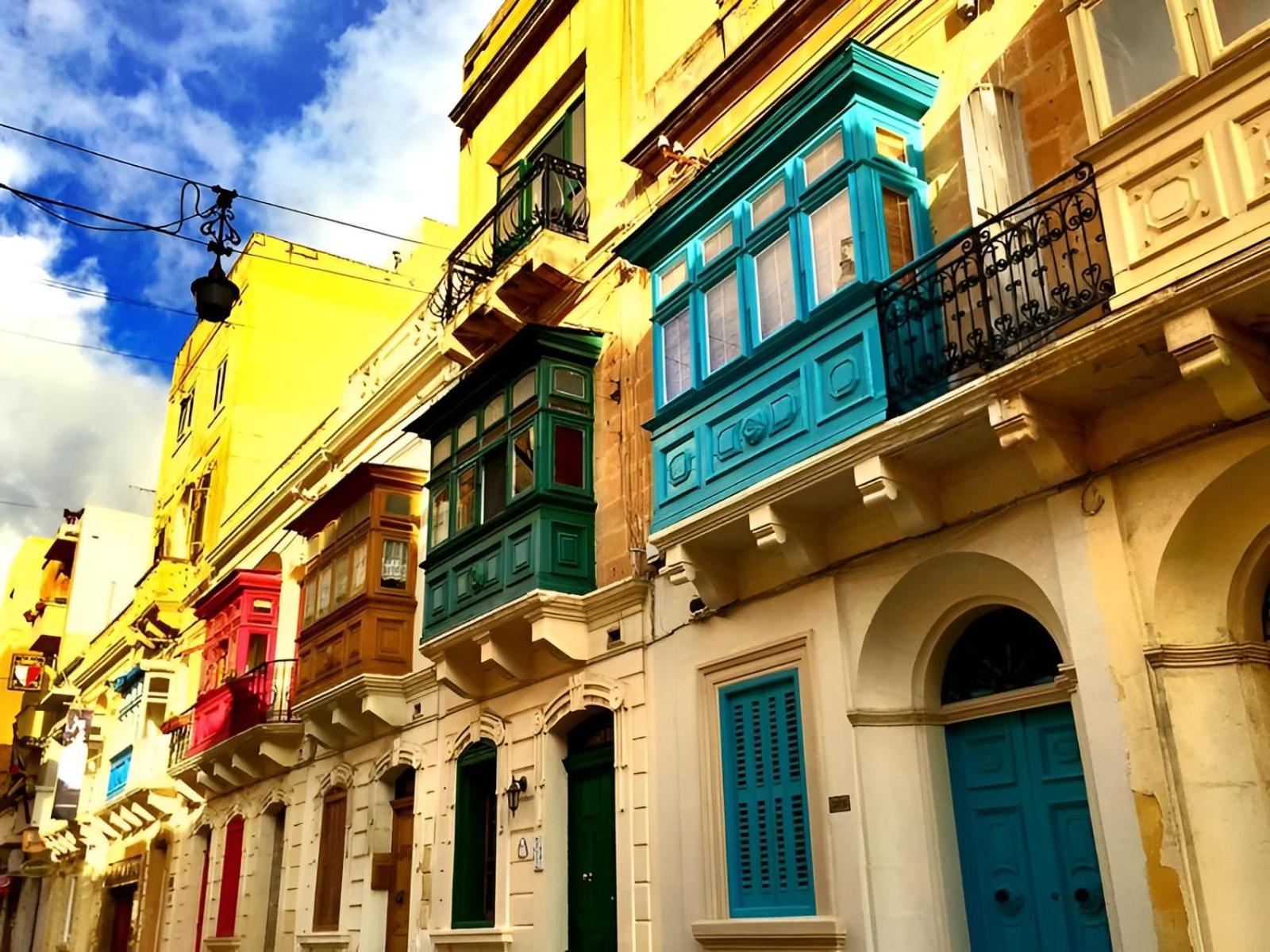 Sliema'S Seaside Charmer Exterior photo